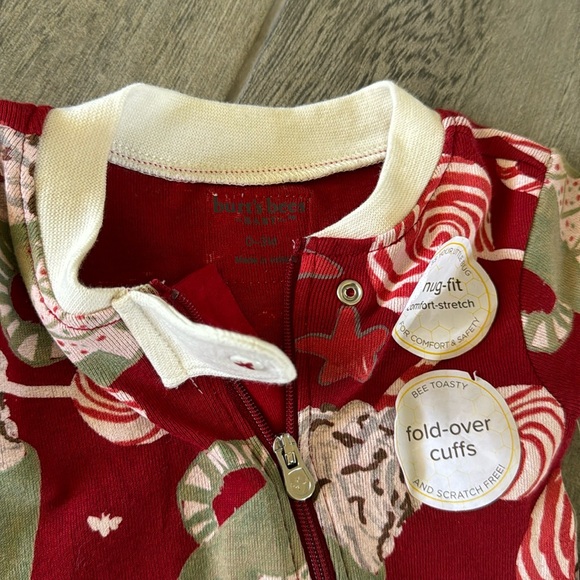 Burt’s bees baby organic cotton snug fit cocoa and candy footed pajamas red - Picture 6 of 8